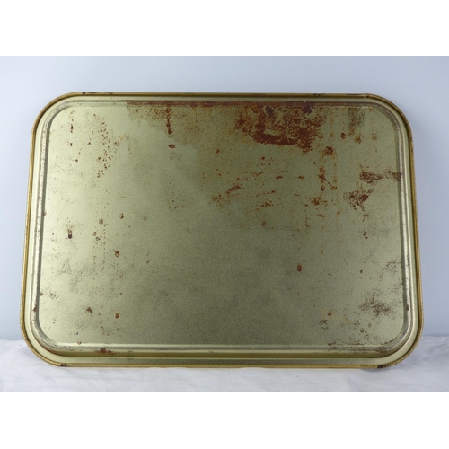 225 - A vintage C&C metal tray.