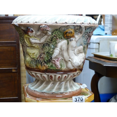 370 - A Capodimonte jardinere (a/f) 95cm