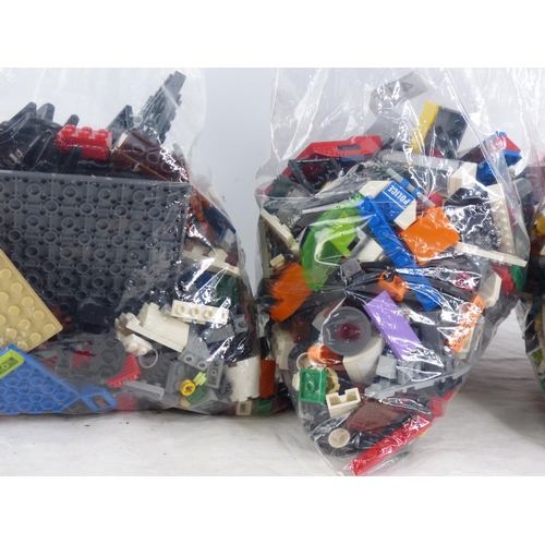 417 - Three x 1kilo bags of Lego.