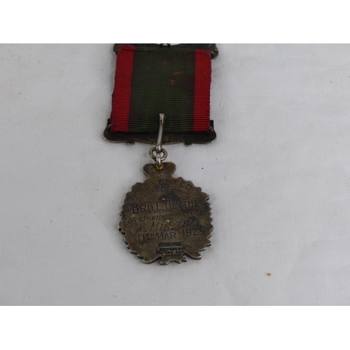 475 - A 1925 service medal and ribbon 'White Hart' Lodge No 2179.