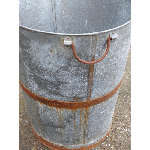 65 - A large metal planter/bin