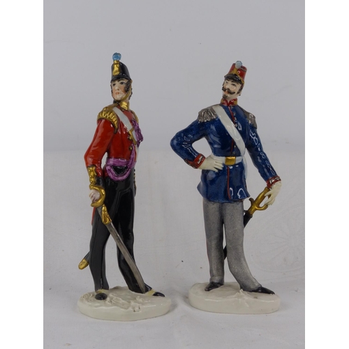 188 - A pair of Italian pottery military figures (one a/f).