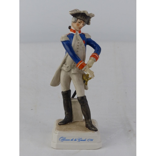200 - A vintage Goebel figure of a military gent.