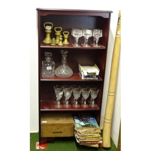 211 - A small bookcase.