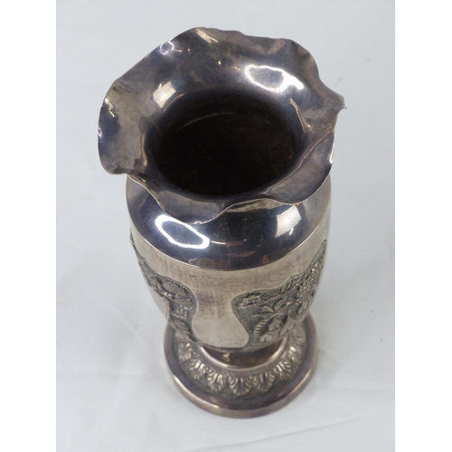 23 - A decorative white metal vase with Oriental design, 230g, 16cm height.