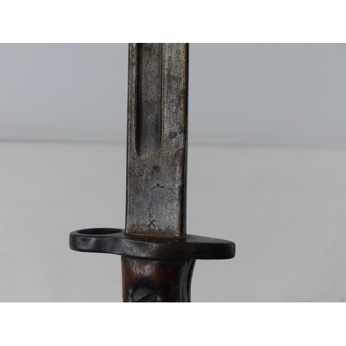 70 - An antique British bayonet, measuring 55cm.