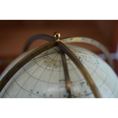 141 - A stunning antique wood cased 1920's 'Hunsun Star Globe'/ Celestial Navigation Star Finder Globe, pr... 