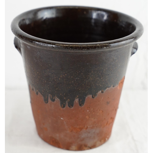 164 - A rare Coalisland crock with carrying lugs depicting decorative interesting drip glaze, measuring 21... 