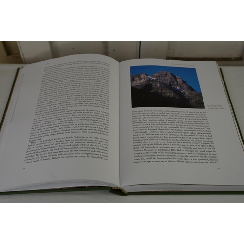 324 - 'Life' by Richard Fortey, 2008.