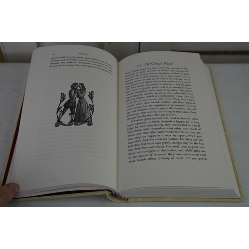 424 - 'Essays of Francis Bacon', 2002.