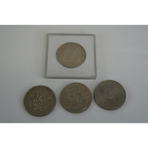 258 - A collection of Five £5.00 coins.