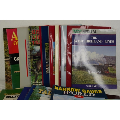 290 - A collection of locomotive guide books.