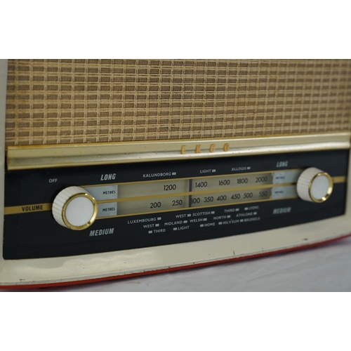 447 - A vintage EKCO radio, measuring 33cm x 22cm.