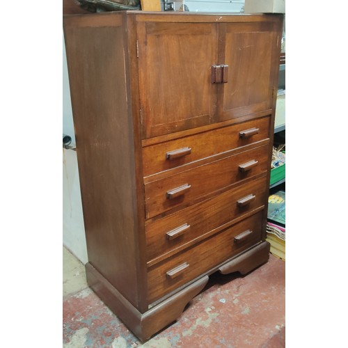 383 - A stunning linen cabinet.