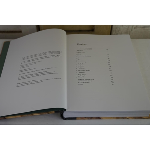 478 - The Earth by Richard Fortey, 2011.