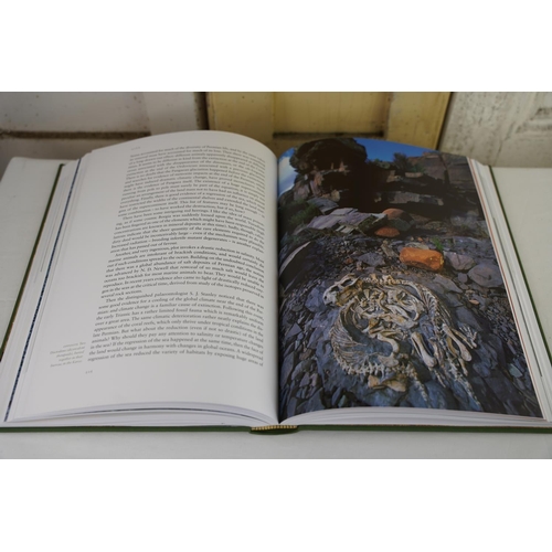 479 - Life by Richard Fortey, 2008.