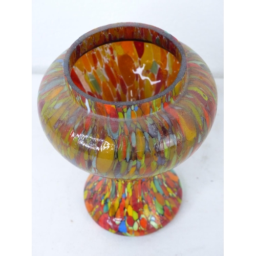89 - A stunning vintage art glass multicoloured patterned vase.