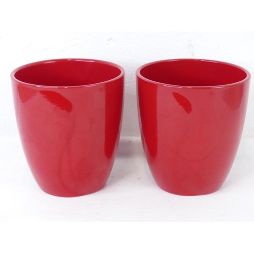 92 - A pair of vintage German plant pot.