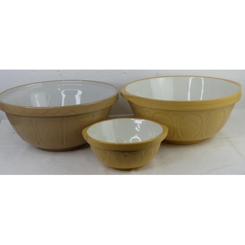 114 - A large and small T G Green & Co Ltd 'The Gripstand' mixing bowl and another.