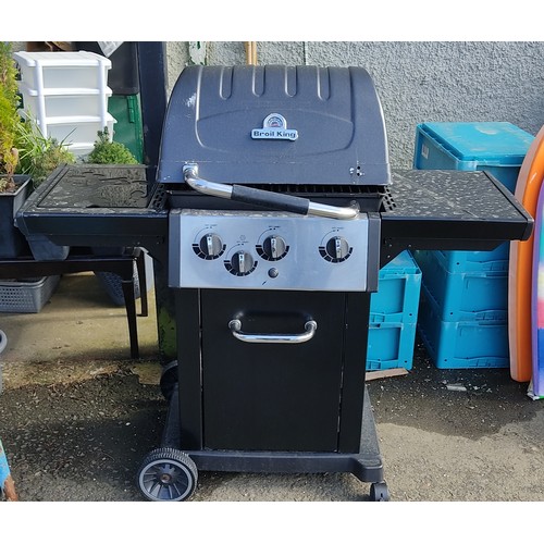 65 - A Broil King gas bbq.