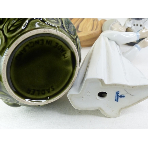 274 - A job lot of ceramics to include Sadler, Lladro and more.