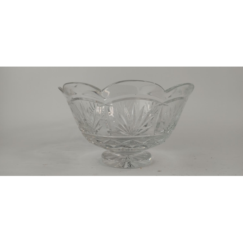 370 - A Waterford Crystal fruit bowl. 24cm in diameter
