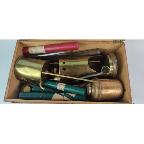 383 - A wooden cased French J Salleron brass still to include instruction leaflet, test tubes etc.