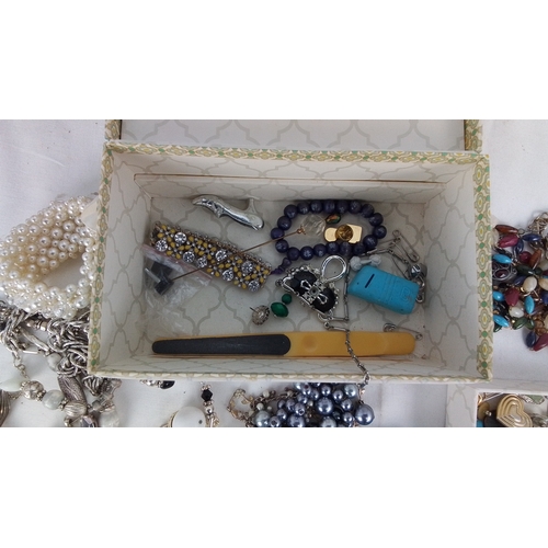 328 - Collection of costume jewellery and accessories, including faux pearl necklaces, silver-tone and bea... 