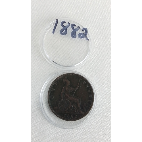 208 - An 1882 British bronze penny, obverse with head of Queen Victoria and reverse with Britannia seated,... 