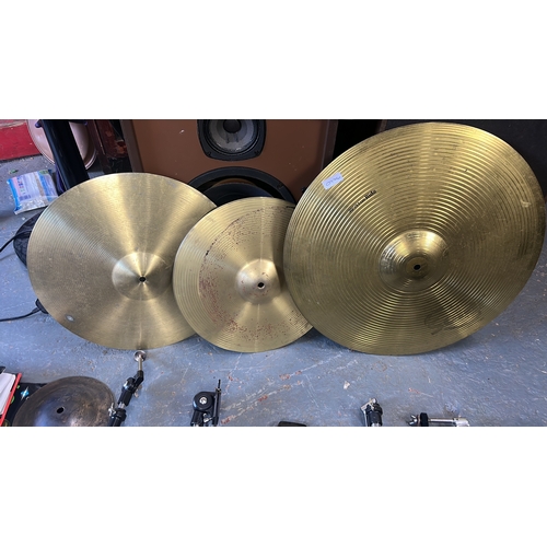 153 - Assorted drum hardware and cymbals including a 20in ride cymbal, two further cymbals, bell and clamp... 