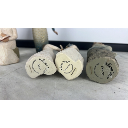168 - A collection of 6 Willow Tree figures.