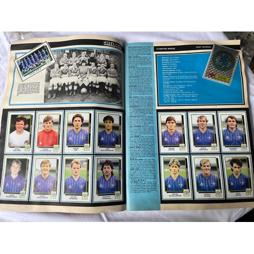 14 - PANINI 86 English league. Complete