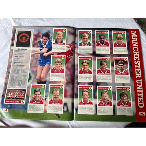 18 - PANINI 90 English league. Complete