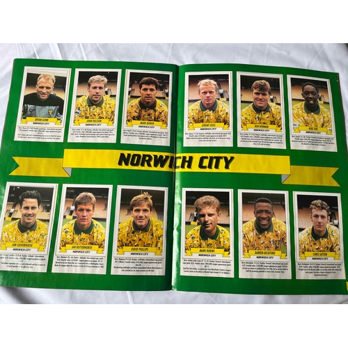 20 - PANINI 93 English league. Complete