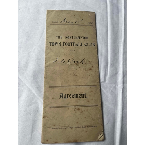 86 - Fred Cook Agreement with Northampton Town in 1901, Good condition, should be in a museum