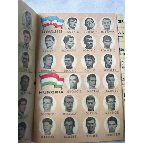 151 - Spanish Campeonato del Mundo - Chile 1962, Handbook with pics of all the teams players plus informat... 