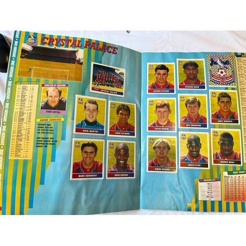 363 - 1996 Panini Football league, Complete and in good condition