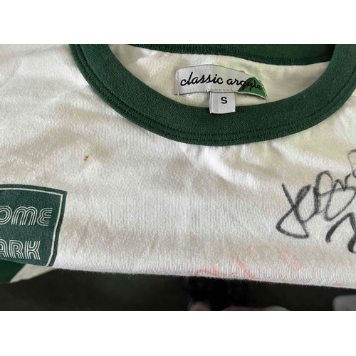 481 - Plymouth Argyle signed shirt, Year unknown.