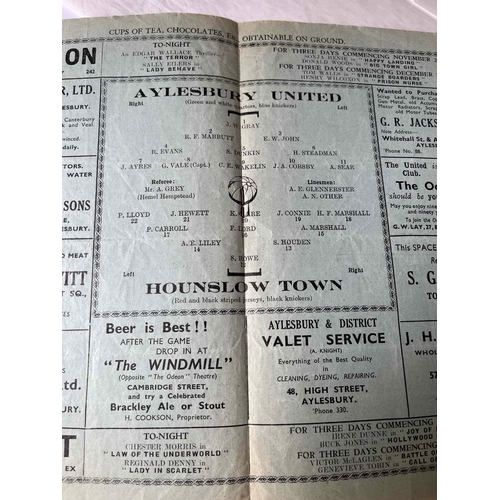 20 - 1938/39 Aylesbury United FC v Hounslow Town, Good condition