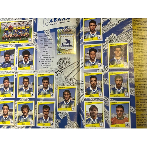 63 - Panini - Greece 98, complete album. Slight crease on edge