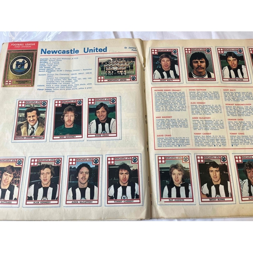 174 - Panini 78 - Complete album, cover has a plastic cover, Fair to good condition due to age and been we... 