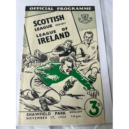 592 - 1954 Scottish League v League of Ireland, very clean