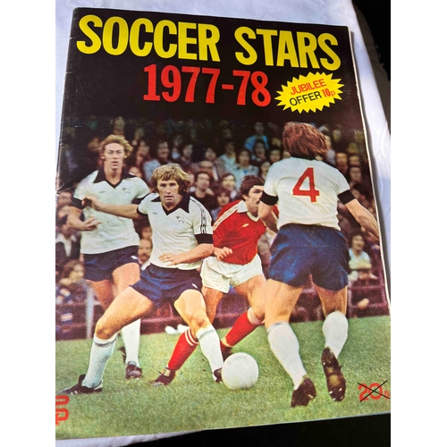 110 - FKS 77/78 Soccer Stars, 1 missing Chris Garland of Bristol City, Arsenal page loose as pictured. Oth... 