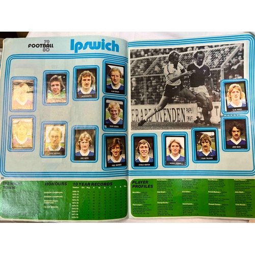 156 - Transimage Football 80, Incomplete 100 missing from 532. Cover is not perfect