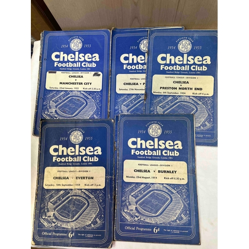 382 - Chelsea 54/55 Championship winning season, 16 home programmes ranging from Poor to good