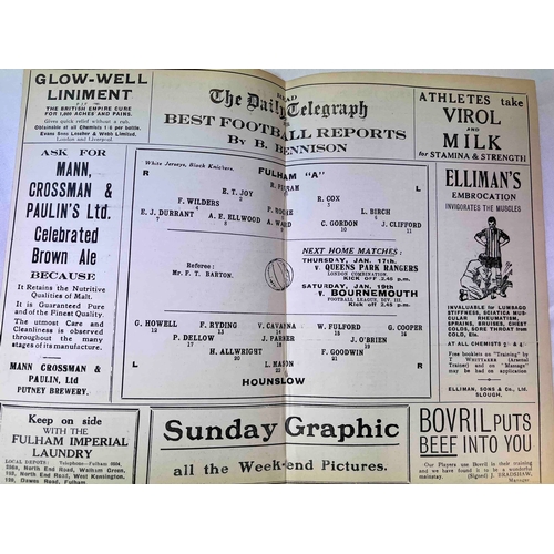 402 - 1928/29 Fulham A v Hounslow Town, London League. Could be ex binder, no cover. But programme in good... 