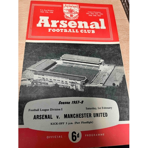 68 - 1957/58 Arsenal v Manchester United, last game before Munich disaster. Excellent condition