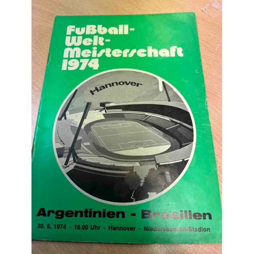 91 - 1974 World Cup Argentina v Brazil, Great condition.