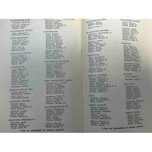 256 - 1953/54 The Football League, Retain and Transfer List. As of May 2nd 53. Top of booklet states Stric... 