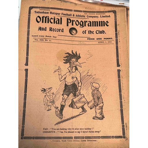 4 - 1928/29 Tottenham v Bristol City, wof, Scores in middle. Tear on middle of cover from the spine but ... 